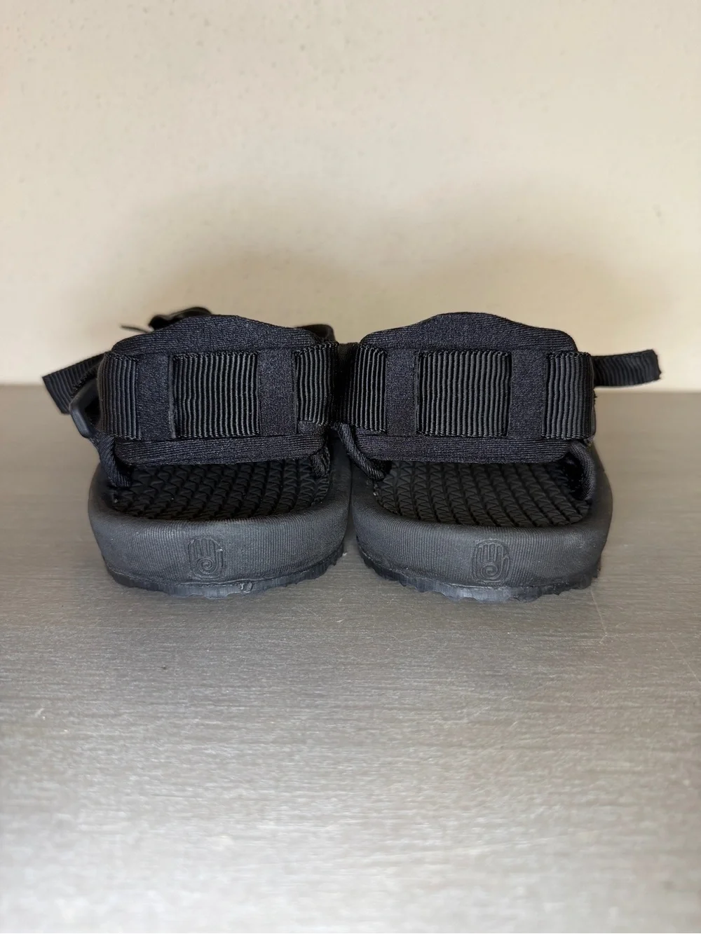 VTG Rare Teva Guide Professional Men’s US 8 Spider Rubber Sandals Tech Archive